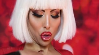 Lady Medusa Red Latex