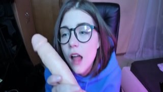 katya_letova - Shh... Im trying to be quiet!