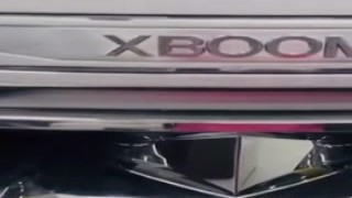 Yaresita Small - Amiga no Dejes que TU Esposo Te De Besitos, Hice Pipi En Su Boca