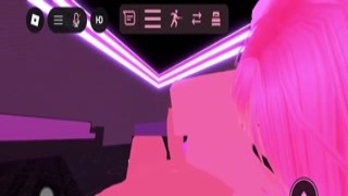 *I am a *insert appropriate word(s)* anime girl in Roblox