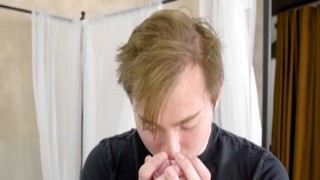 Guy fingers then anals teen babysitter