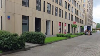 XES - Julia North BTS