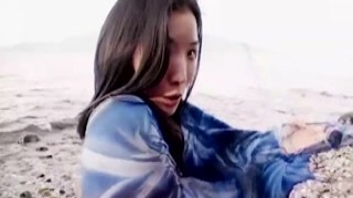 Naughty Japanese Girls - Getting Naked on a Beach Is Such a Huge Turn on for the Asian Babe