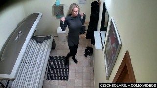 beautiful big tits milf in public solaruim