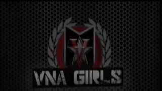 gorgeous big girl Siri sexes her pretty plump pussy and cums