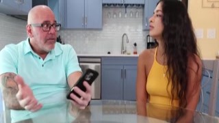 Luxe la Fox Fucks Moms Man NOOKIES