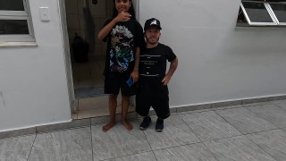 pitoco chegou junto da ninfeta e quer meter o ferro - jasmine santanna