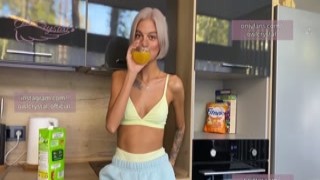 Owl Crystal - Slobbering Blowjob After Breakfast. Blowjob Week