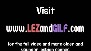 Les gilf rimming before scissoring girlfriend in erotic
