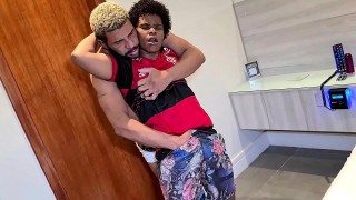 primeira vez no porno do homem trans kauan gabriel ele deu a bucetinha apertada tomou no cu e bebeu leite fodendo com ogro