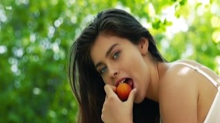 Alissa Foxy - Fruit Lover