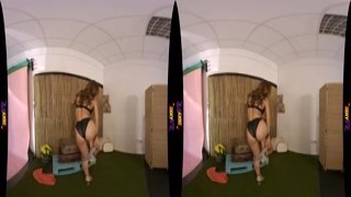 ZexyVR - Miah S - Garden Girl