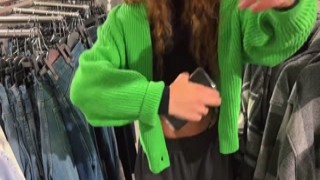 HotDonutss - Girl Consented to Locker-Room Sex for Shop
