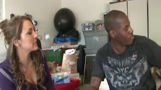 Ebony letting bff suck her husbands bbc