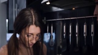 Brunette makes her roommates gf squirt