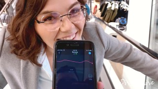 blowjob in the chaning room - shopping in the mall goes wild - she swallows my cum in public