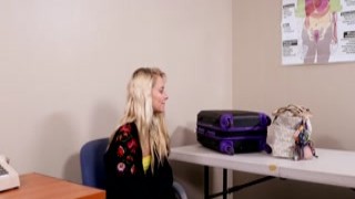 corona travel made easy by giving head at the airport