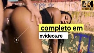 I ate the light Bartira in a square, even on top of a motorcycle