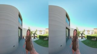 Surprise Sex with Spanish Babe - Virtual Real Porn