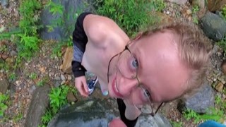 Sarah Evans - OnlyFans and Twitter Teen Slut Sarah Evans Loves Sucking Cock in Public. She Gets Beautiful Facial 3