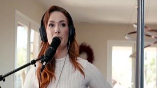 Big booty cutie Siri Dahl can't wait to fuck her blind date will be pounded