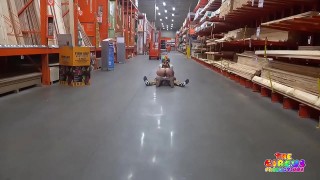 clown gets dick sucked in the home depot