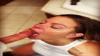 Brooklyn Chase - Pee On Me