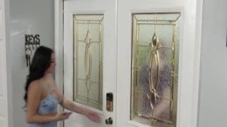 serena santos craves the raw beef she desired