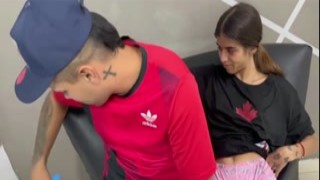 Andrea1010 - Mi hermanastro llega de visita y lo primero que quiere es follarme mi cono apretado HISTORIA COMPLETA