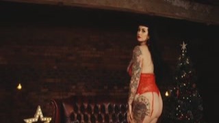 Cherrie Pie - TASTY CHRISTMAS TITS - Cherry Pie plays with her naked boobs (nothingbutcurves)