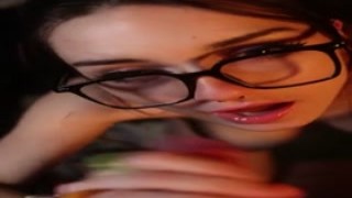 Delicious busty latina masturbating (1440)