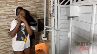 o entregador do ifood me fodeu e ainda levou meu lanche embora