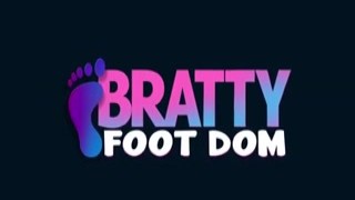 BrattyFootDom Joslyn seduces w/ red toes