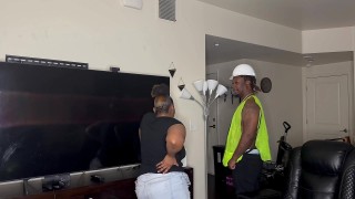 construction worker whore kendale give his client a bbc while on the job