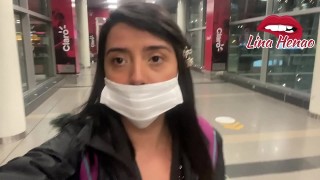 exhibitionism - i m a very naughty bitch so i take advantage of the fact that i m going on a plane to masturbate until i squirt