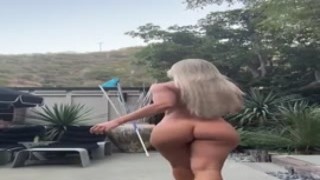 Scarlett Kisses - OnlyFans