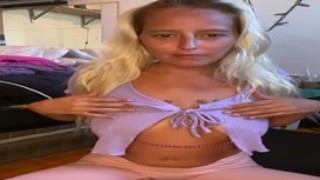 Fansly - @Alexxxeeeof - Smoking &amp; nipples clamps play ! I like it hard wanna come play with them for me